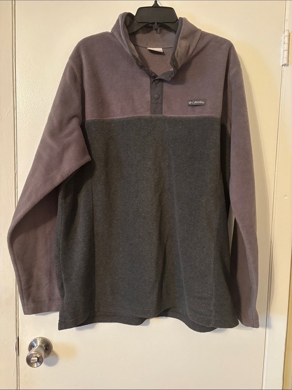 Men’s Columbia Two-Tone Charcoal Fleece Pullover XLT